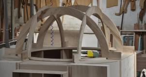 Libreria design cupola in legno